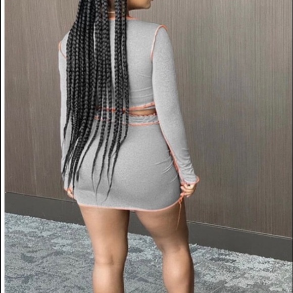 Very sexy woman’s 2 piece grey skirt set 2xl - Picture 3 of 3